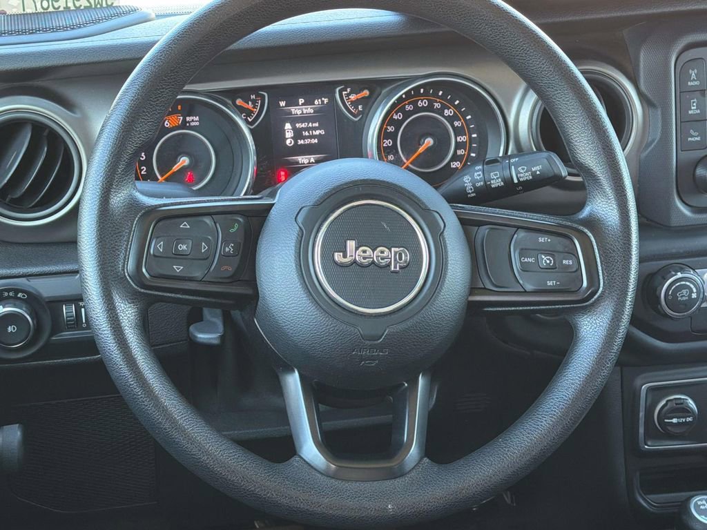 Used 2018 Jeep Wrangler Unlimited Sport image 8