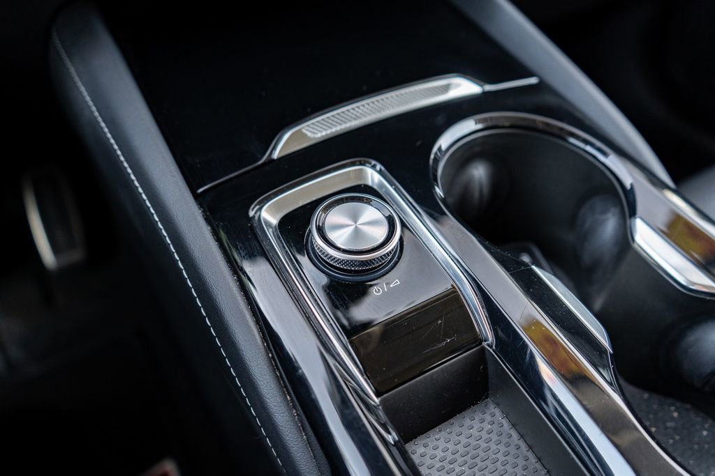 Used 2025 Buick Envision Sport Touring image 28