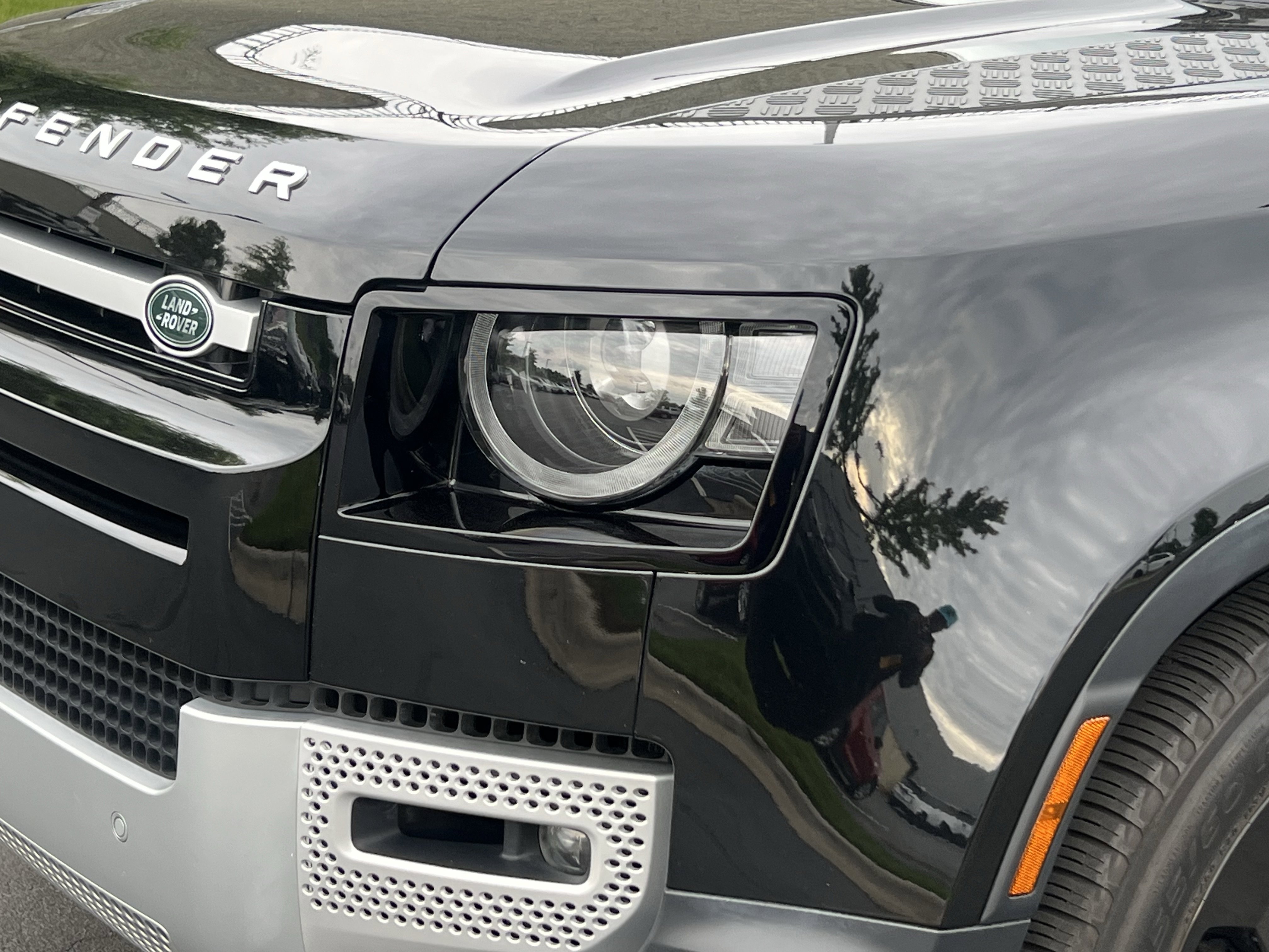 Used 2024 Land Rover Defender 130 S AWD/4WD image 12