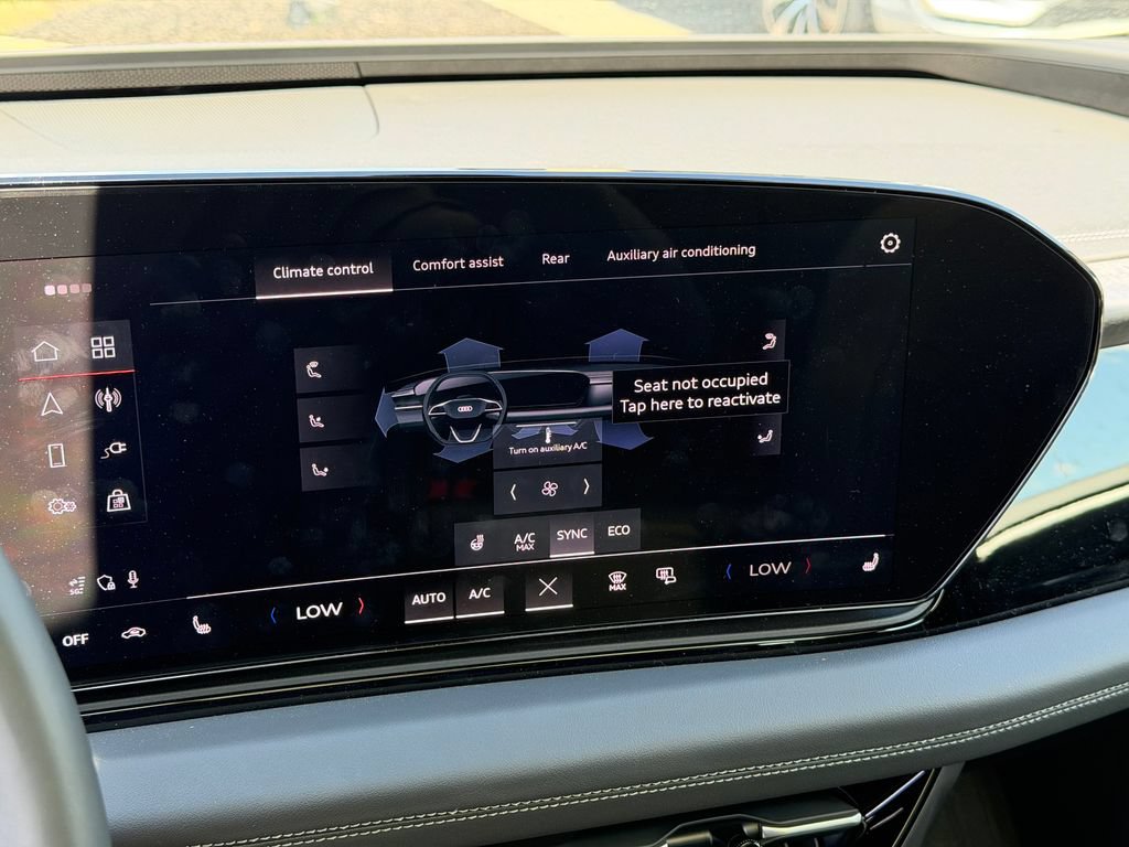 New 2025 Audi A6 e-tron Premium RWD image 23