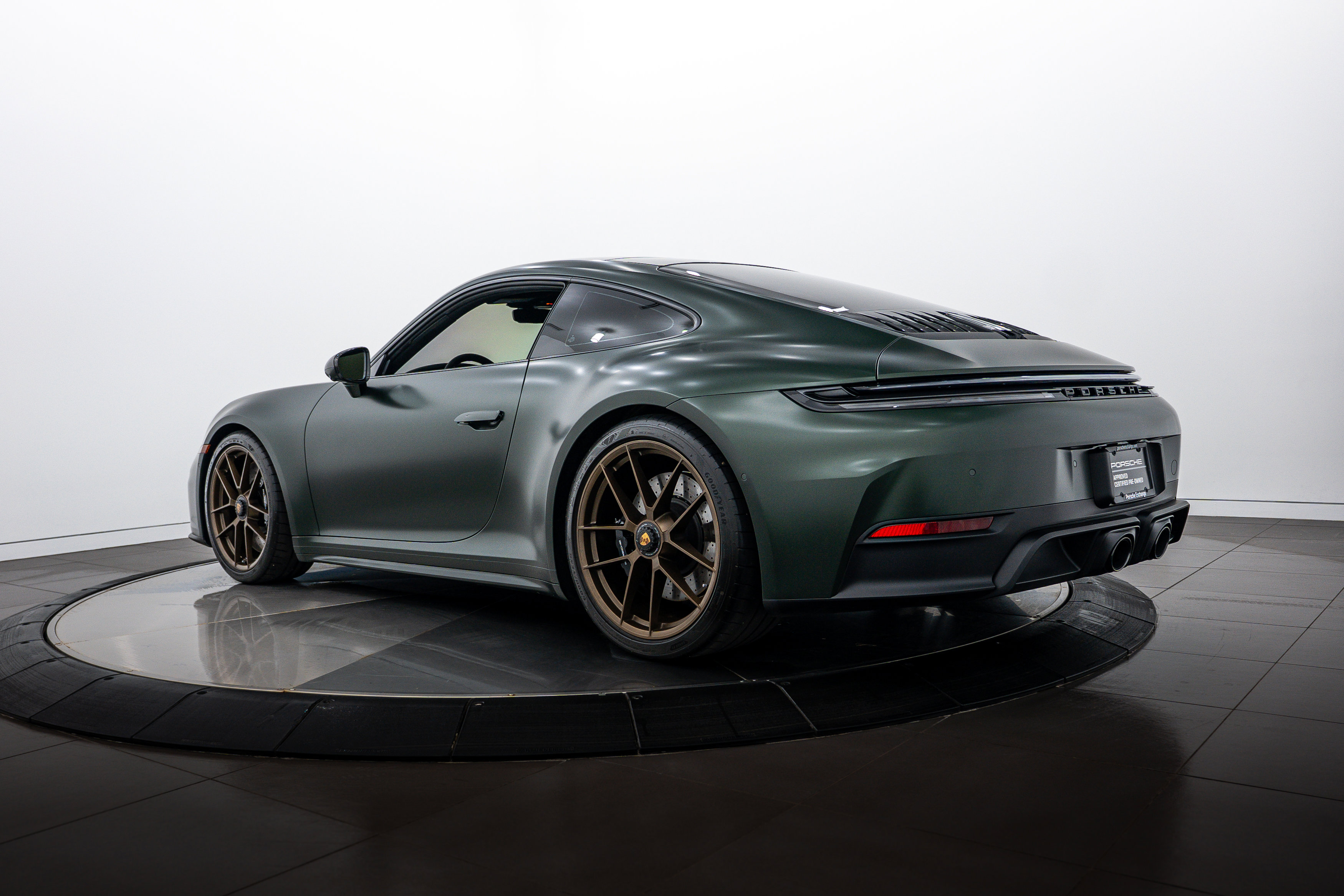 Certified 2026 Porsche 911 Carrera GTS image 3