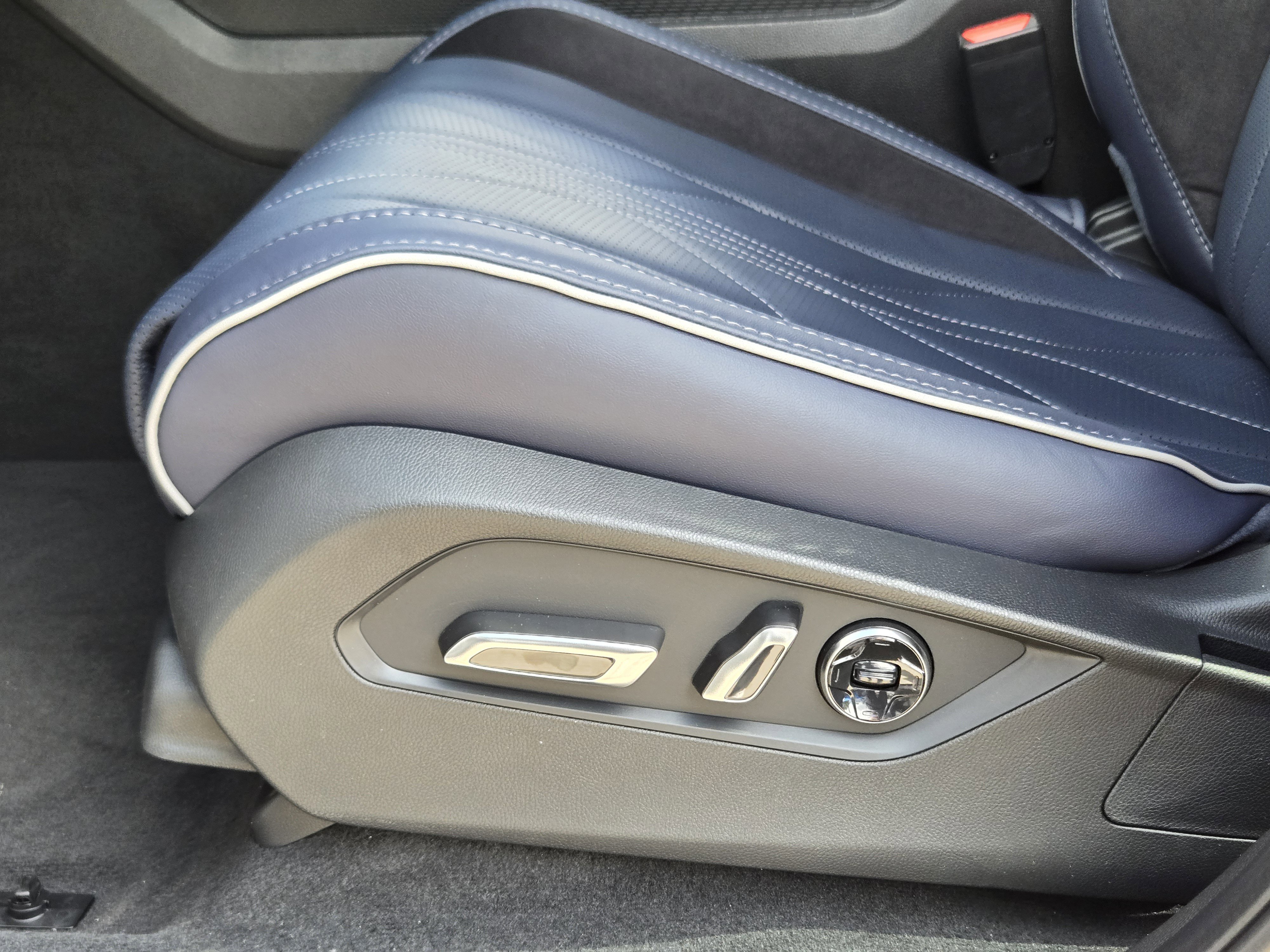 New 2026 Acura MDX Type S image 17