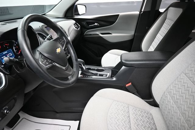 Used 2024 Chevrolet Equinox LT w/ LPO, Floor Liner Package FWD image 16