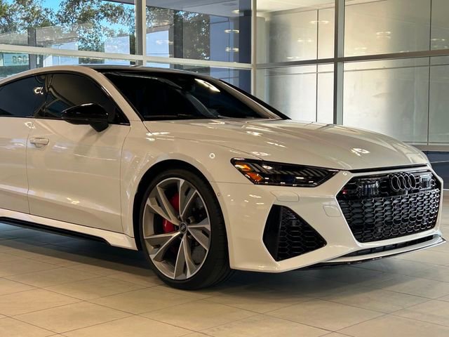 Used 2021 Audi RS 7 Sportback w/ Black Optic Package image 5