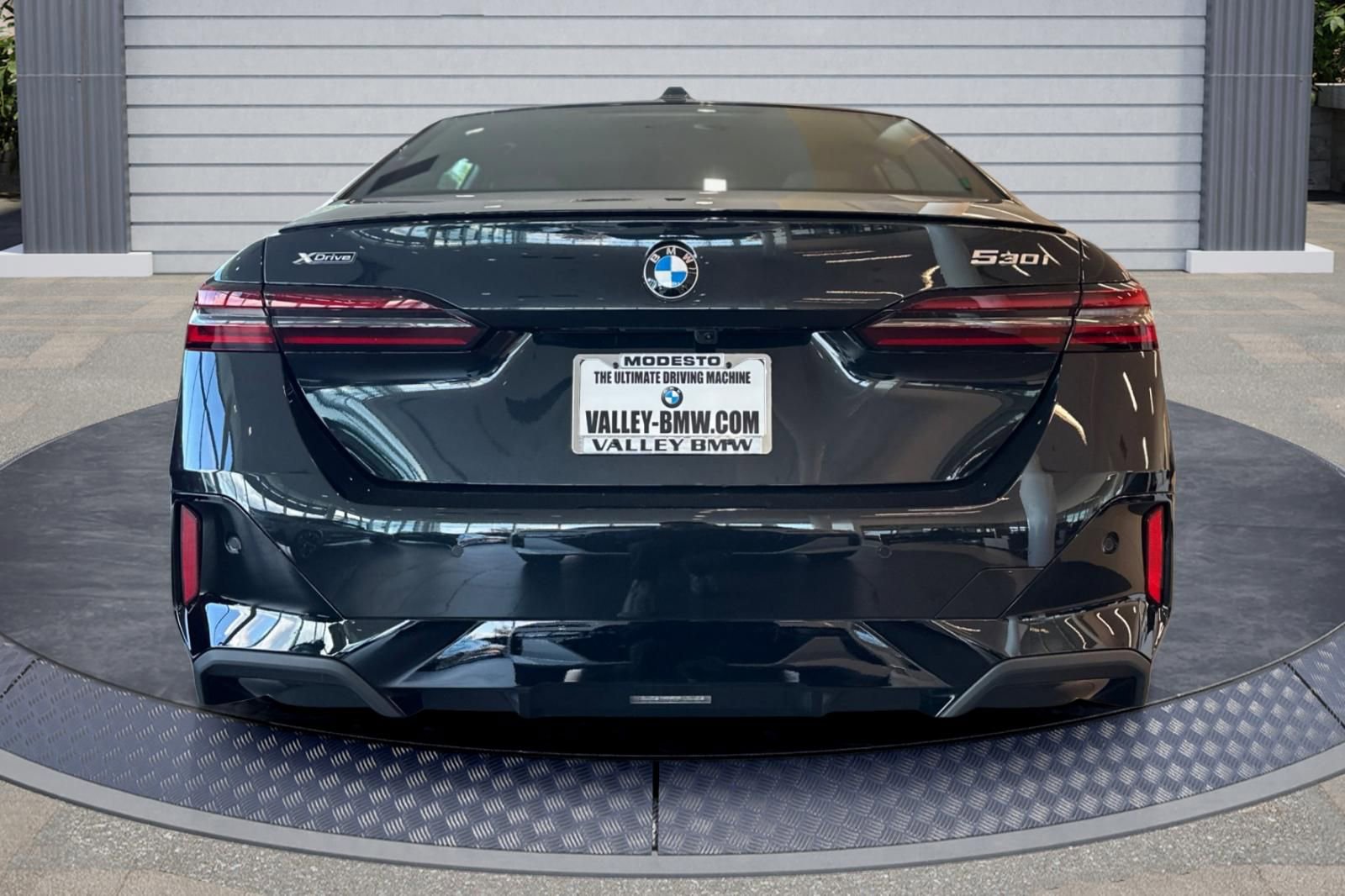 New 2026 BMW 530i xDrive image 5