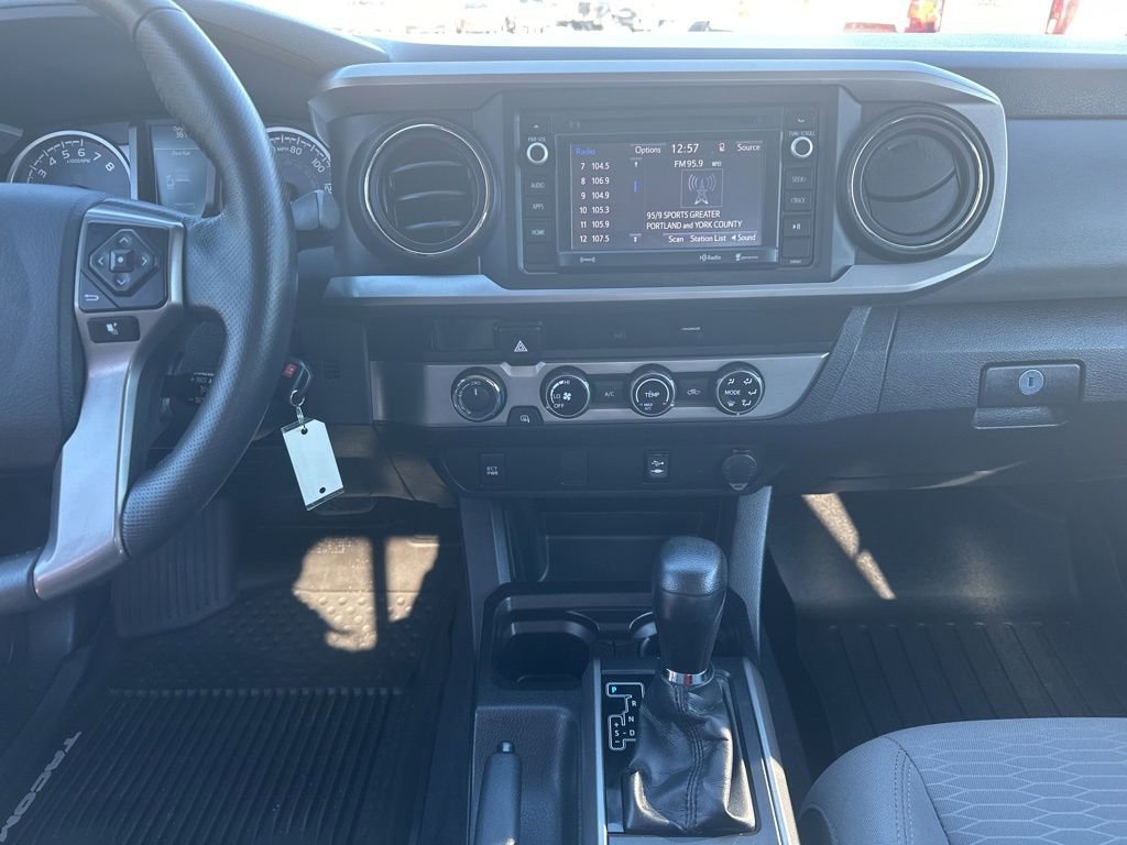 Used 2017 Toyota Tacoma SR5 image 17
