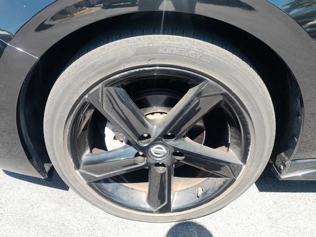 Used 2023 Nissan Sentra SR w/ Midnight Edition Package FWD image 20