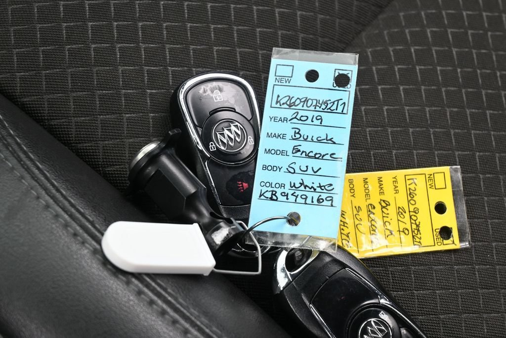 Used 2019 Buick Encore Preferred w/ Safety Package FWD image 27