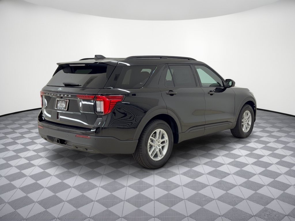 New 2027 Ford Explorer Active RWD image 9