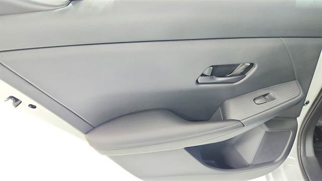 Used 2025 Nissan Sentra S FWD image 20