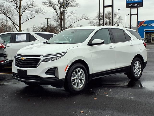 Used 2024 Chevrolet Equinox LT image 1