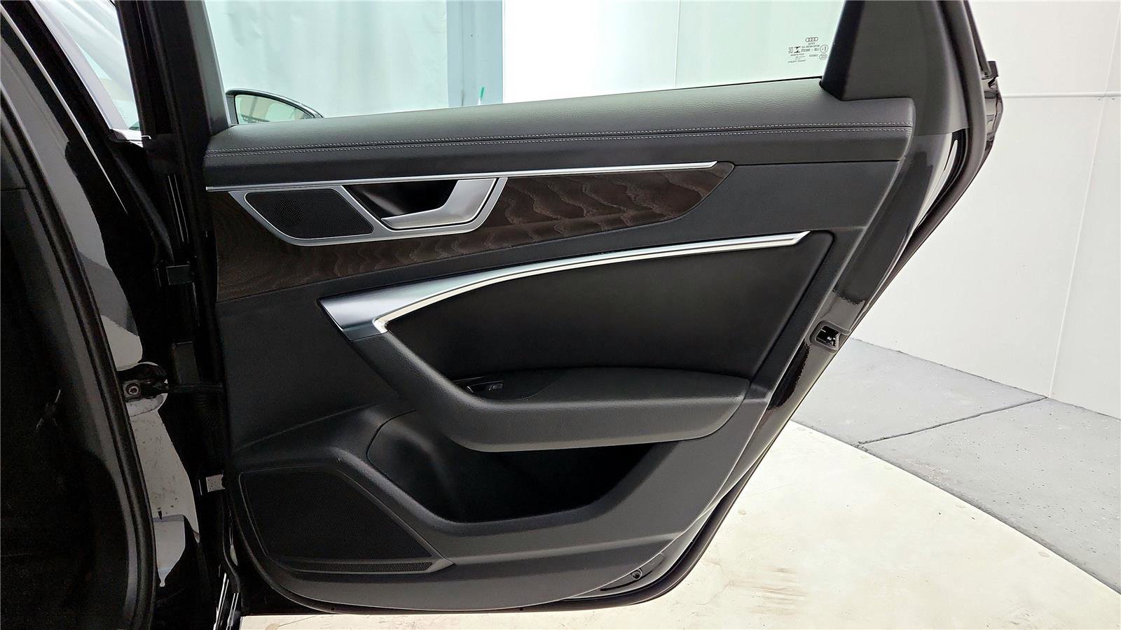 Used 2023 Audi A6 3.0T Premium image 19
