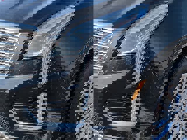 Used 2017 Cadillac XT5 Platinum image 11