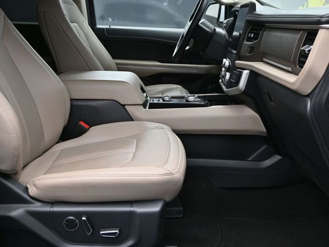 Used 2024 Ford Expedition Max Limited image 15