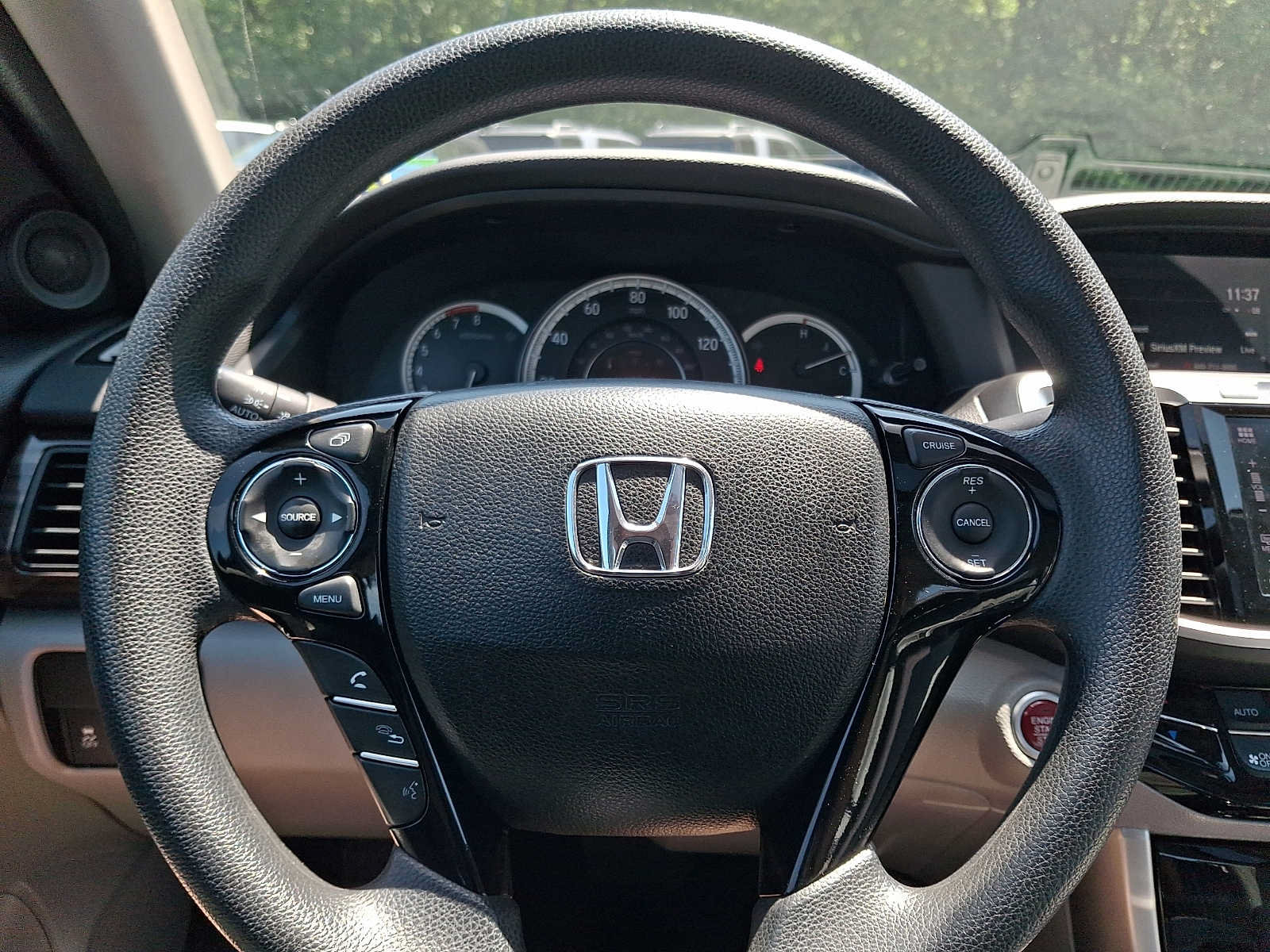 Used 2016 Honda Accord EX image 19