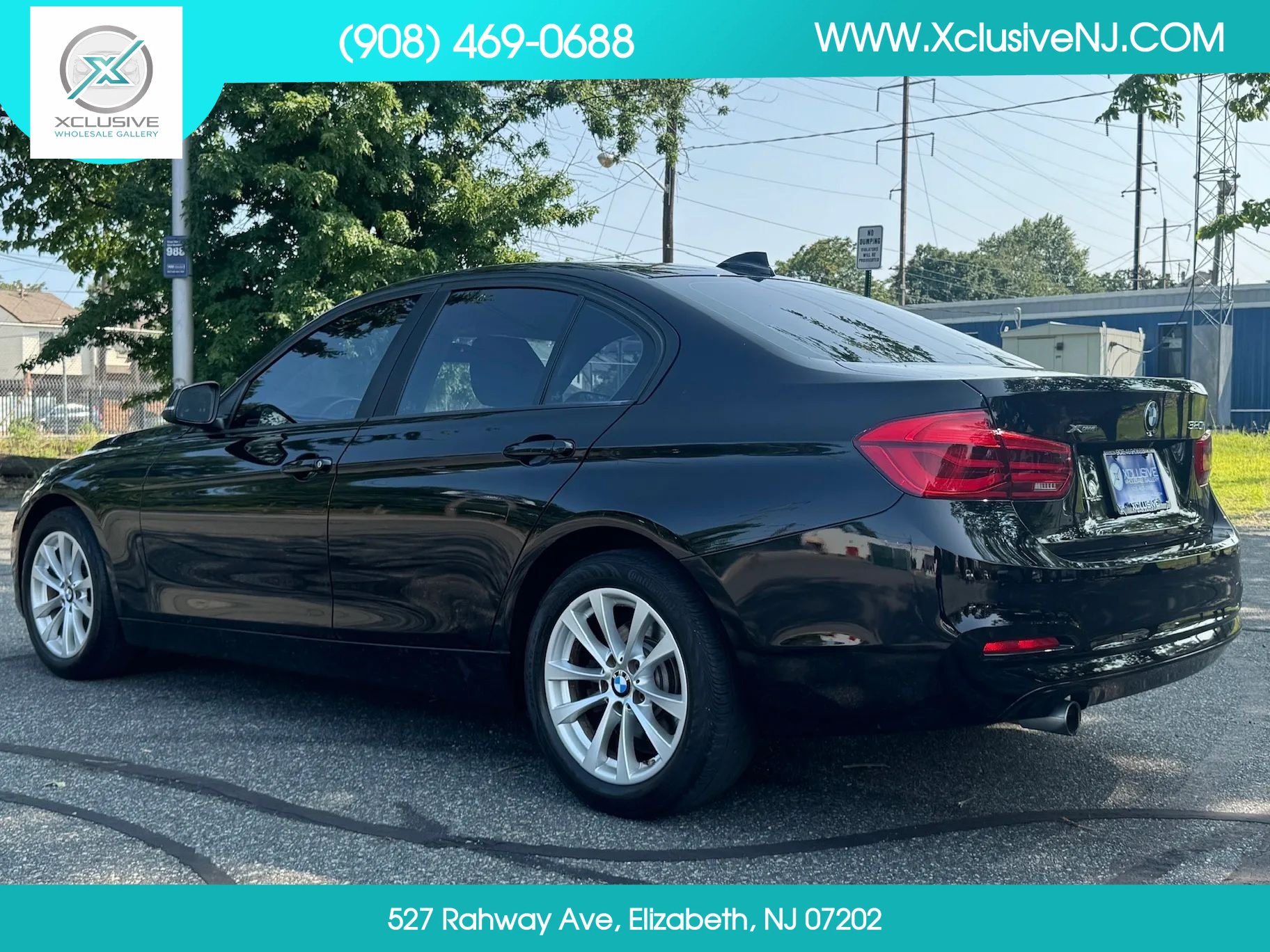 Used 2018 BMW 320i xDrive Sedan AWD/4WD image 2
