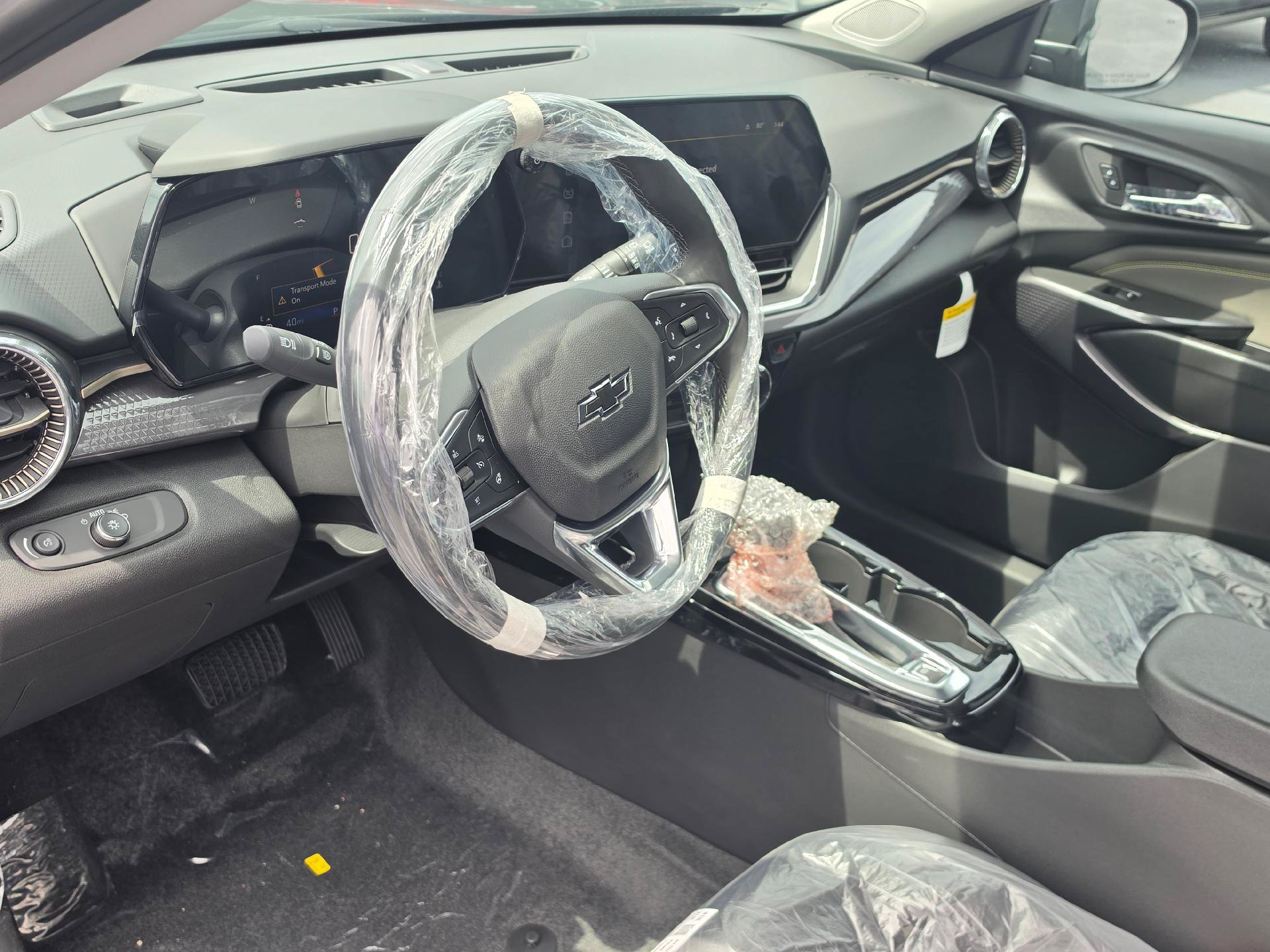 New 2026 Chevrolet Trax ACTIV w/ Driver Confidence Package FWD image 6