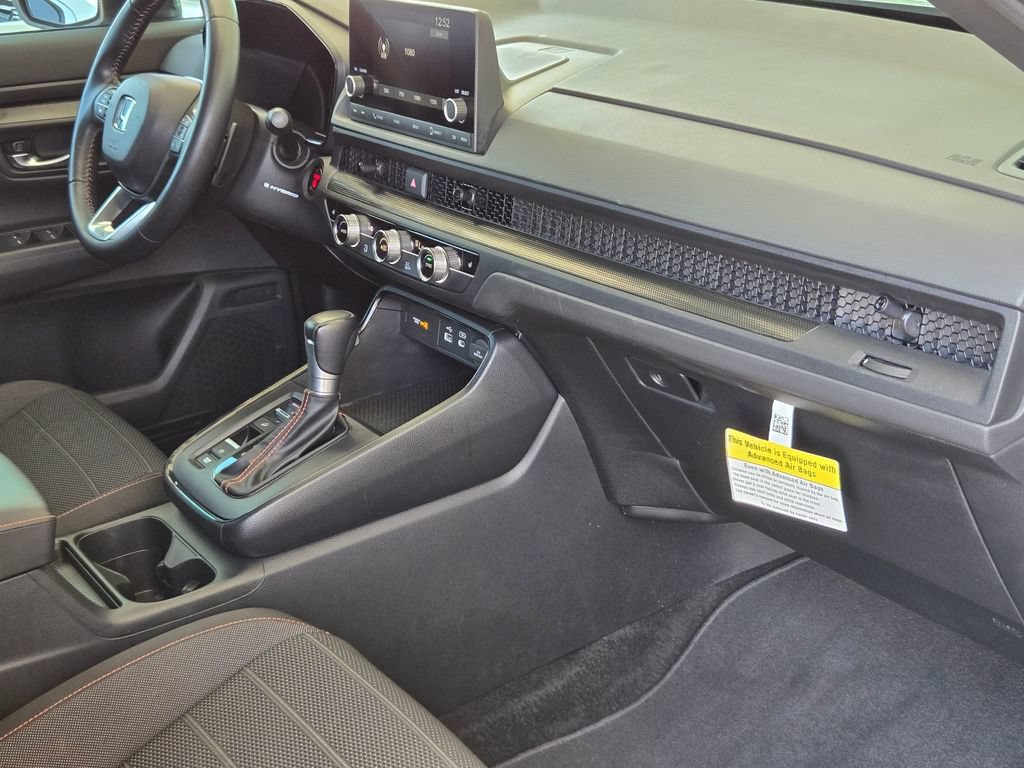 Used 2025 Honda CR-V Sport image 26