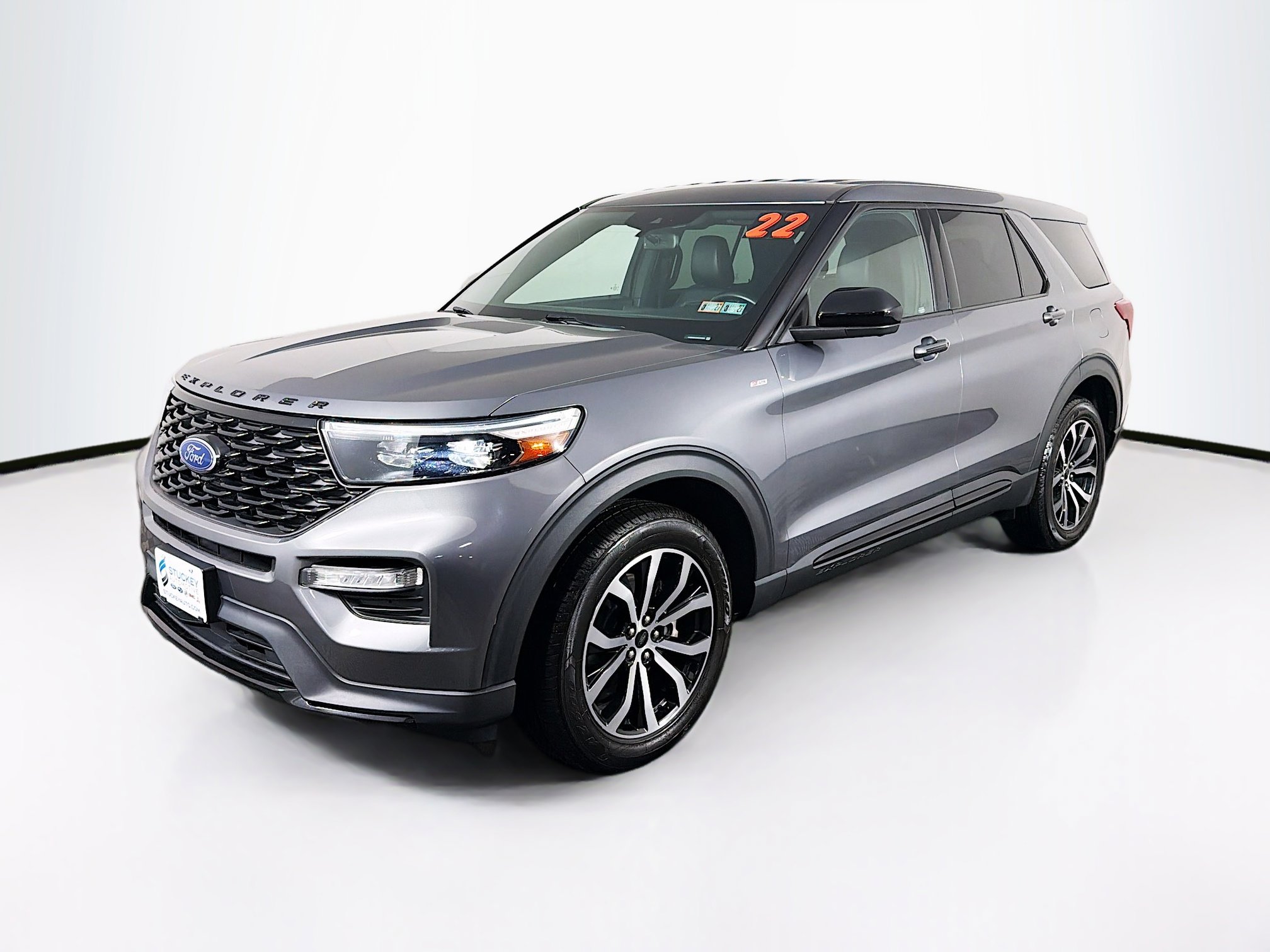 Used 2022 Ford Explorer ST-Line image 4