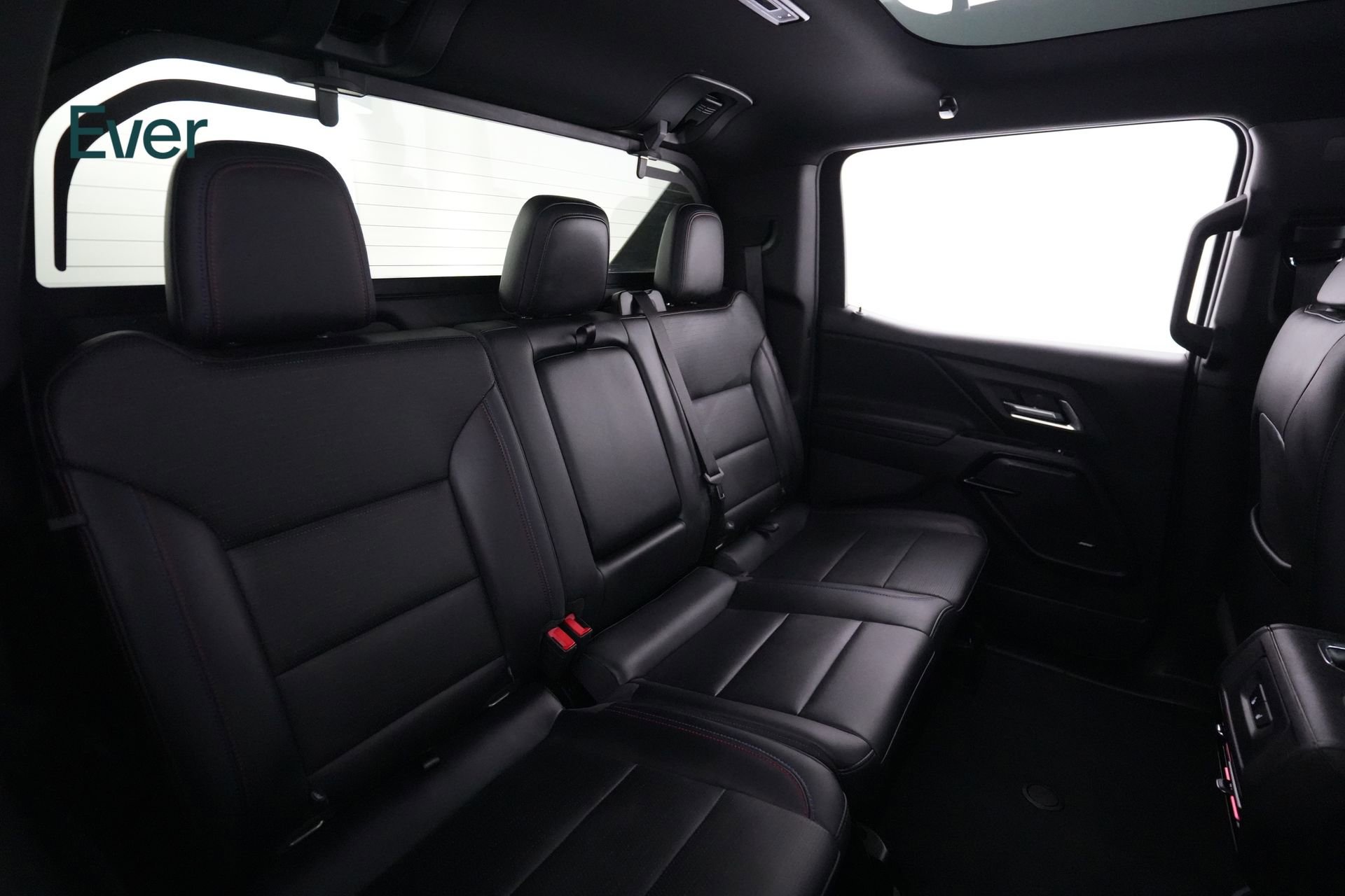 Used 2024 Chevrolet Silverado EV RST image 5