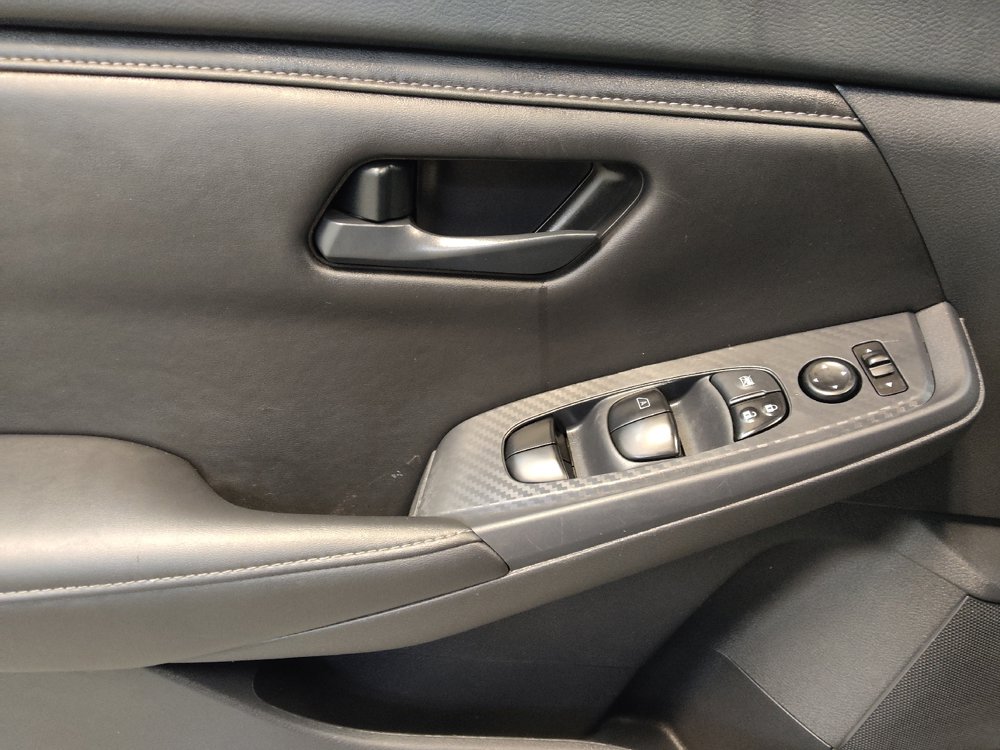 Used 2025 Nissan Sentra S FWD image 27