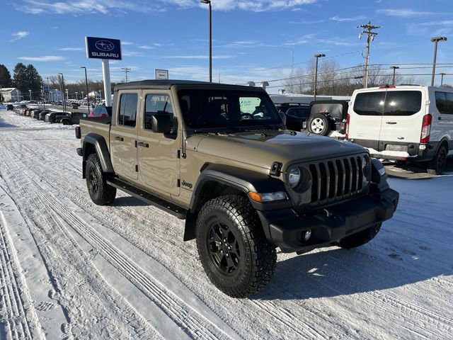 Used 2020 Jeep Gladiator Sport image 11