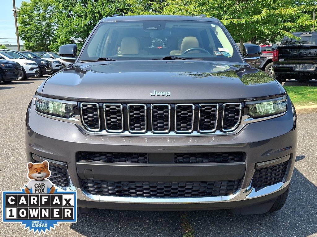 Used 2022 Jeep Grand Cherokee L Limited AWD/4WD image 2
