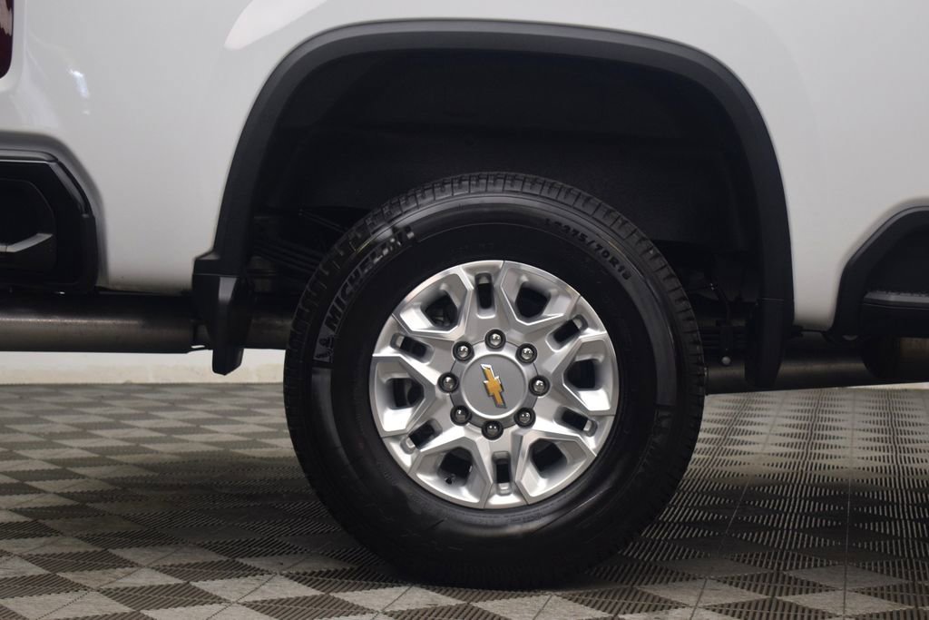 Used 2024 Chevrolet Silverado 3500 W/T w/ WT Convenience Package AWD/4WD image 32