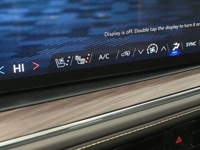 New 2026 Chevrolet Suburban Premier image 29