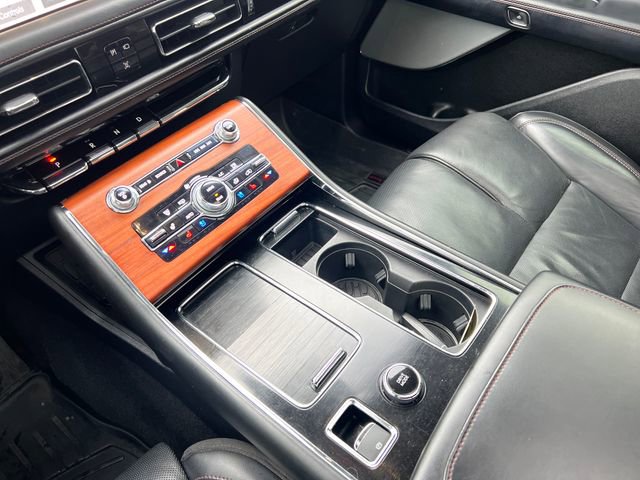 Used 2020 Lincoln Aviator Reserve w/ Equipment Group 202A image 31