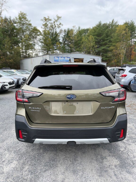 Certified 2022 Subaru Outback Limited image 4