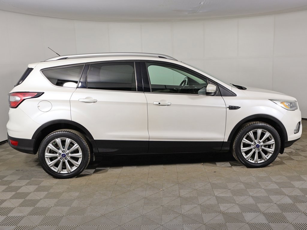 Used 2017 Ford Escape Titanium image 13