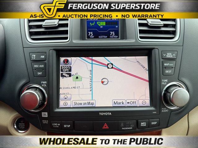 Used 2012 Toyota Highlander Limited w/ Tow Pkg AWD/4WD image 12