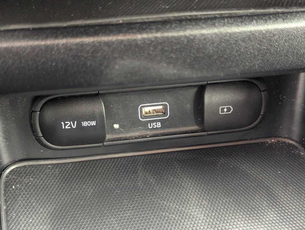 Used 2024 Kia Forte LXS image 17