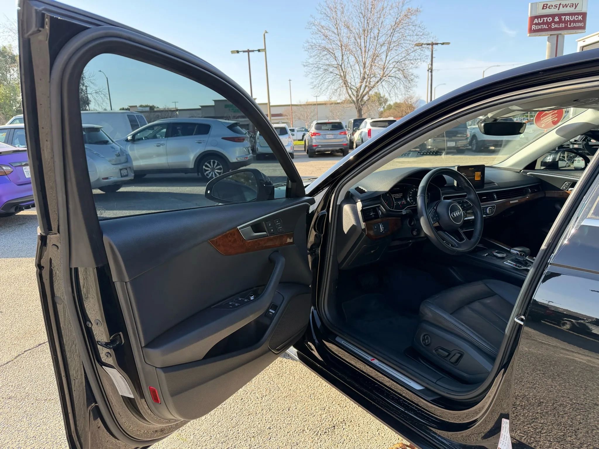 Used 2019 Audi A4 2.0T Premium w/ Convenience Package image 9