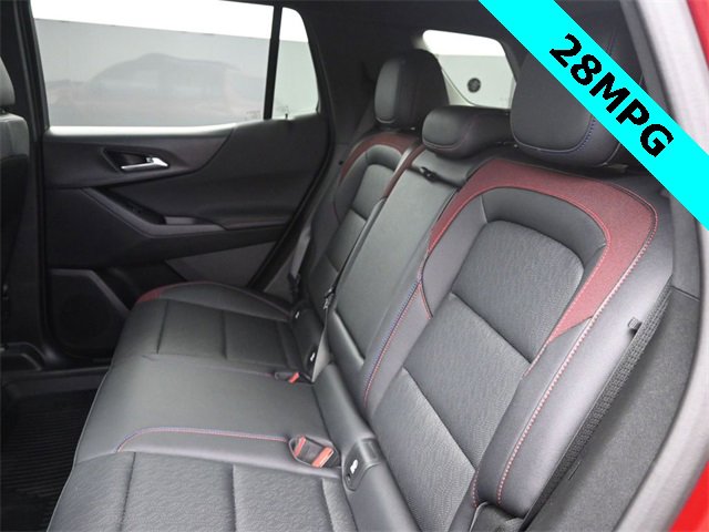 Used 2025 Chevrolet Equinox RS image 11