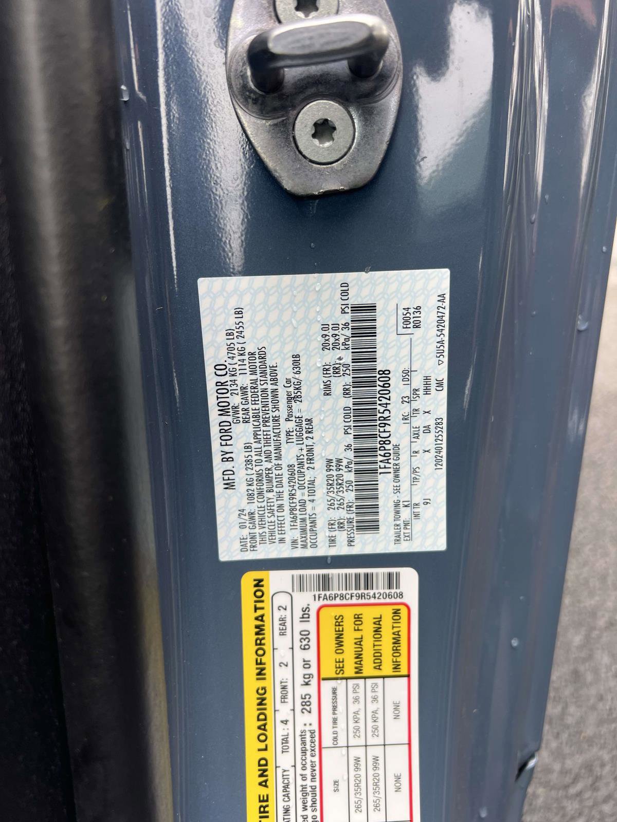 Used 2024 Ford Mustang GT Premium image 12