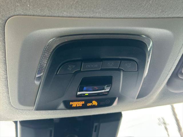 Certified 2025 Toyota Corolla LE FWD image 18
