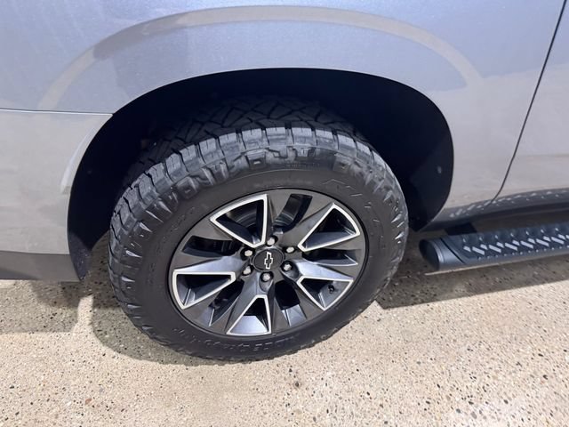 Used 2021 Chevrolet Suburban Z71 AWD/4WD image 30