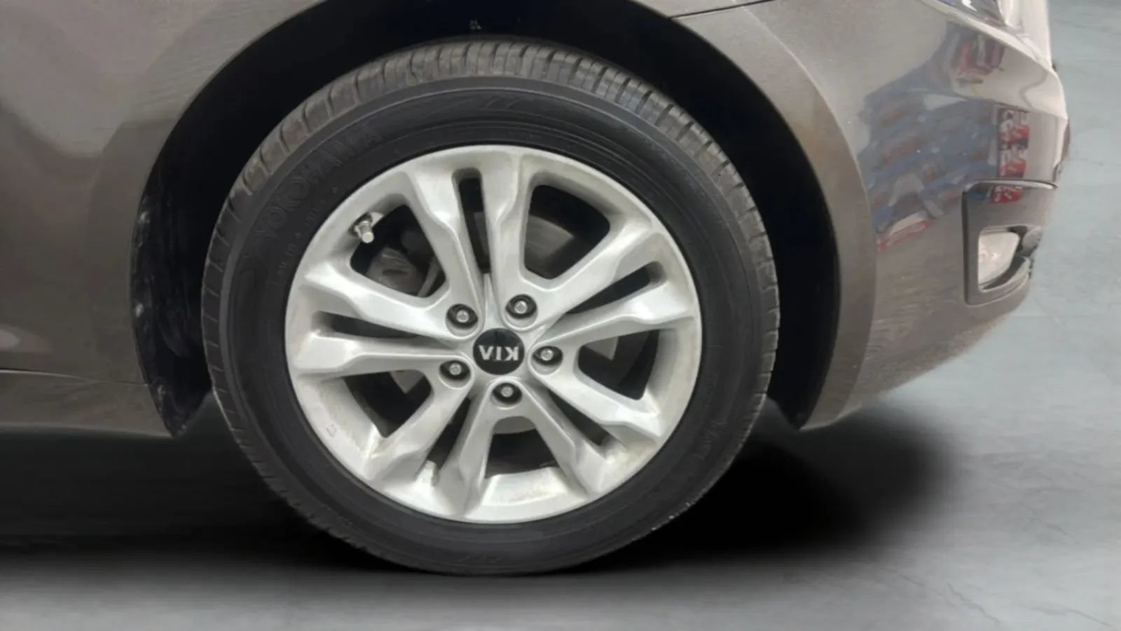 Used 2011 Kia Optima EX FWD image 34