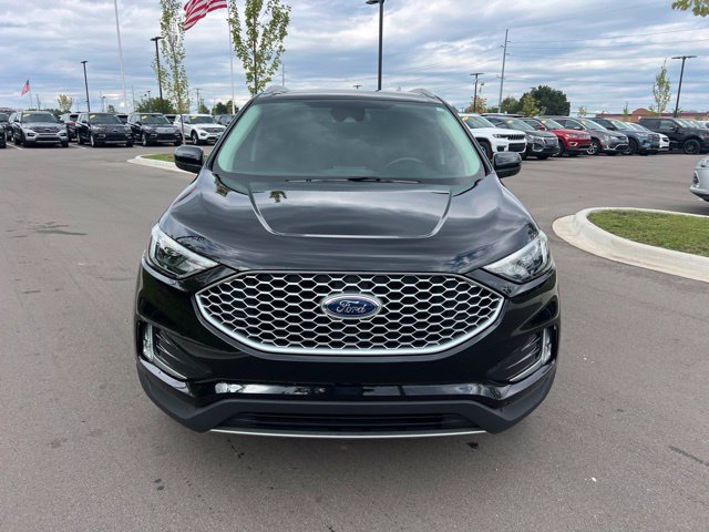 Used 2024 Ford Edge SEL w/ Convenience Package AWD/4WD image 2