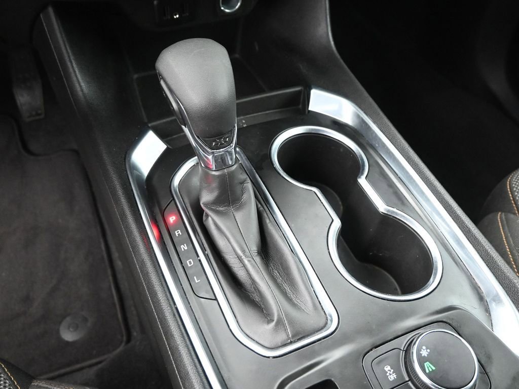 Used 2021 Chevrolet Traverse LT image 33