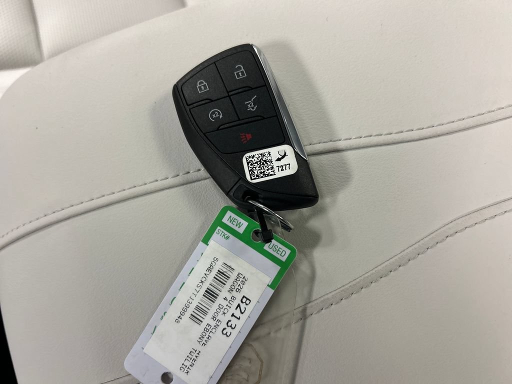 New 2026 Buick Enclave Avenir w/ Super Cruise Package AWD/4WD image 20