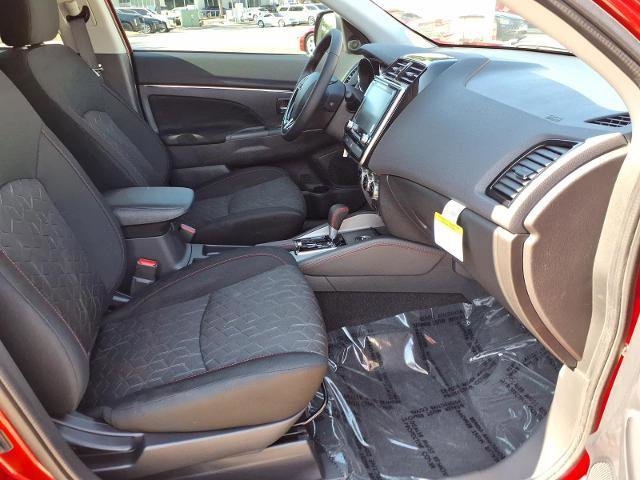 New 2026 Mitsubishi Outlander Sport LE AWD/4WD image 9