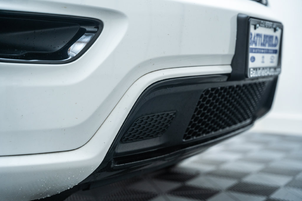Used 2019 Jeep Grand Cherokee Altitude AWD/4WD image 16