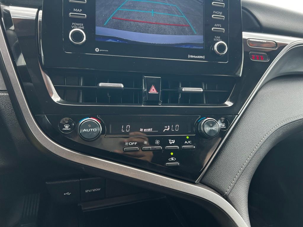 Used 2022 Toyota Camry LE FWD image 23