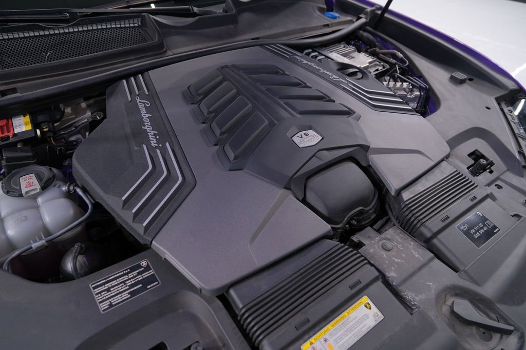 Used 2022 Lamborghini Urus image 74
