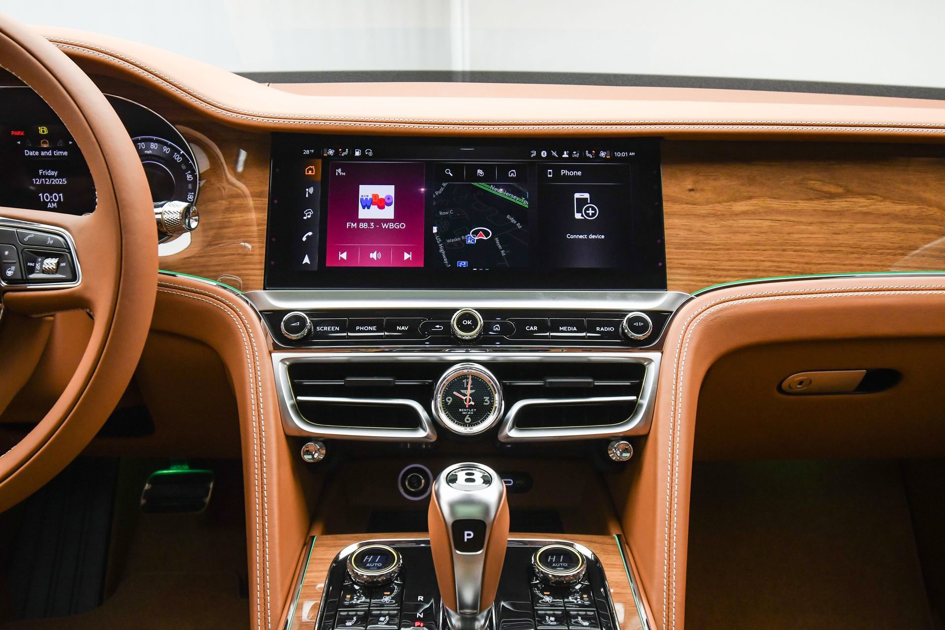 New 2026 Bentley Flying Spur Plug-In Hybrid image 36