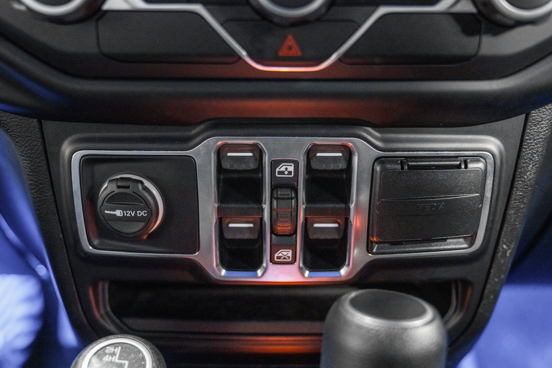 Used 2020 Jeep Gladiator Sport w/ Quick Order Package 24S AWD/4WD image 24