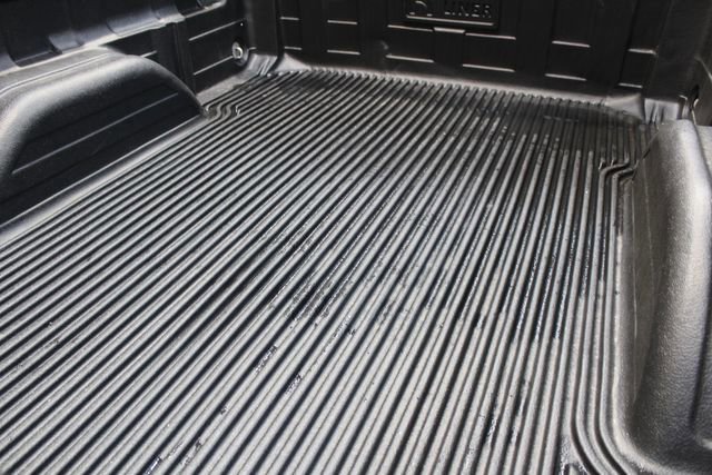 Used 2006 Chevrolet Silverado 2500 LT w/ Onstar Plus Package image 14